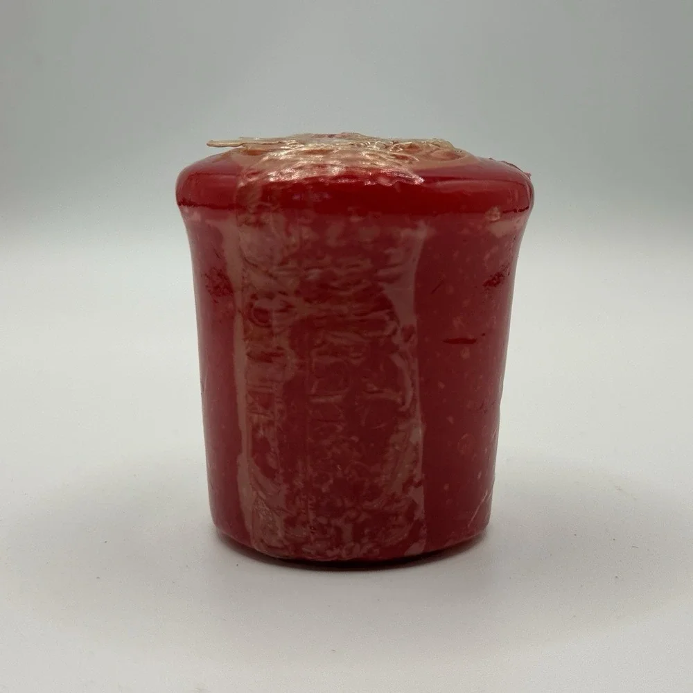 Yankee Candle Hollyberry Discontinued Retired‎ Sampler Candle 1.75 oz